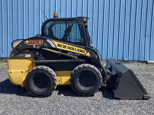 2019 New Holland L220