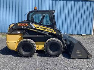 2019 New Holland L220