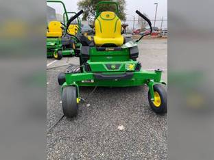 2025 John Deere Z320R