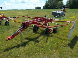 2025 Farm King RR420