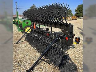 2023 Yetter 3528