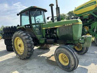 1978 John Deere 4440