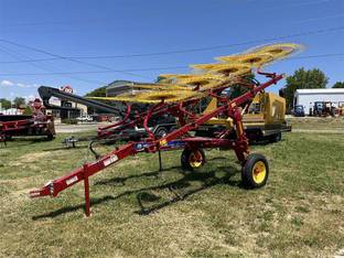 2023 New Holland PC1022
