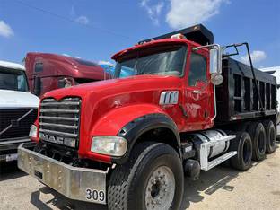 2013 Mack GRANITE GU713