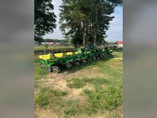 2020 John Deere 1725