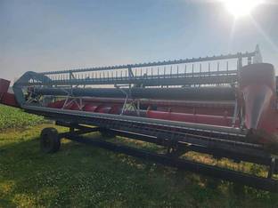 Massey-Ferguson 9750