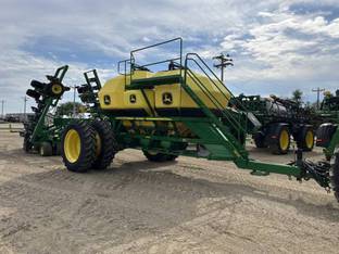 2017 John Deere 1890