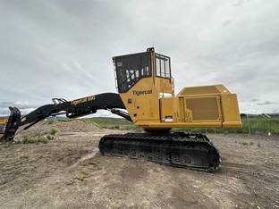 2023 TigerCat 890