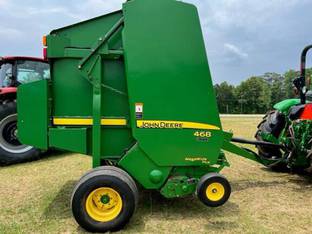 2011 John Deere 468