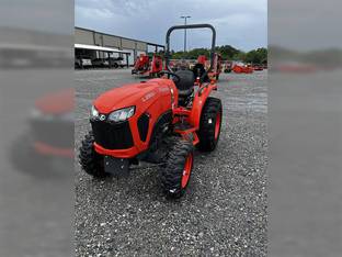 2025 Kubota L3902HST