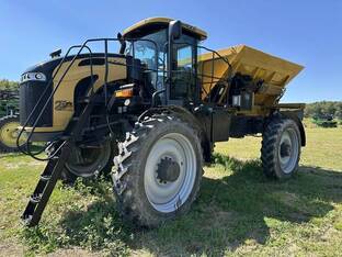 2018 ROGATOR RG1100C