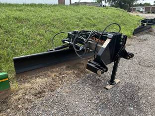 2021 Bison NVHL300XHD