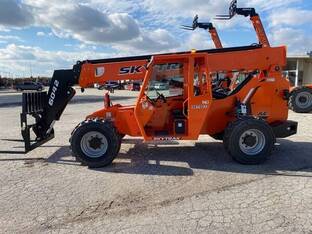 2023 JLG 6042