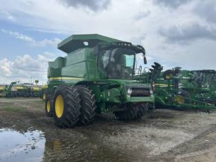 2021 John Deere S770