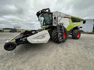 2021 Claas 6900