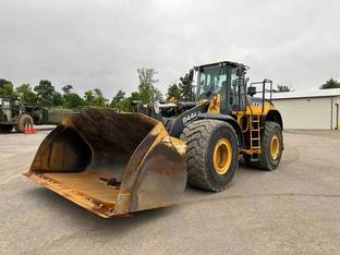 2017 John Deere 844K III