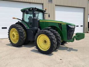 2014 John Deere 8270R