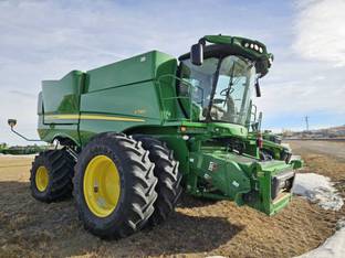2021 John Deere S780