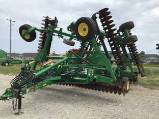 2020 John Deere 2660VT