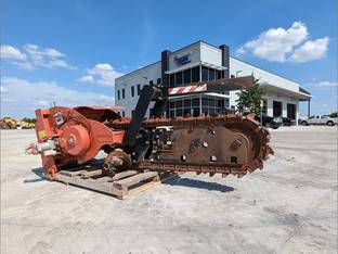 2016 Ditch Witch H810
