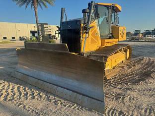 2023 John Deere 850L WLT