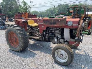Massey-Ferguson 165