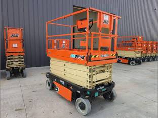 2023 JLG ES3246