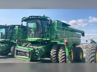 2020 John Deere S770
