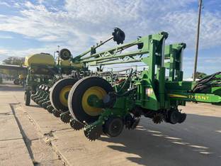 2021 John Deere 1775NT