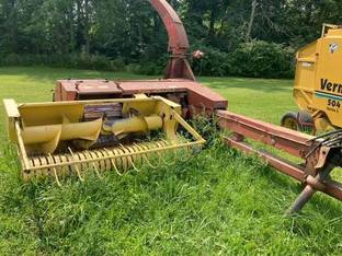 1990 New Holland 900