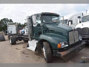 2008 Kenworth T300