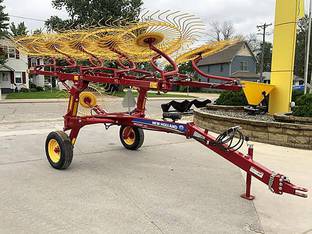 2025 New Holland PC1022