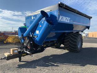 2023 Kinze 1121
