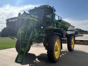 2022 John Deere 400R