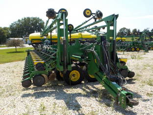 2015 John Deere DB90