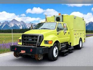 2011 Ford F750