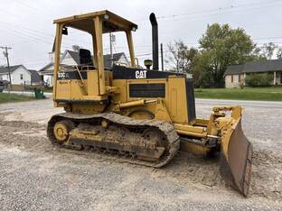 1999 Caterpillar D3C XL