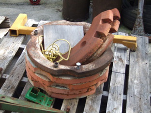 Assorted Wheel and Suitcase weights