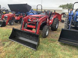 2021 Mahindra 1626 HST