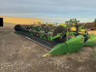 2015 John Deere 640FD