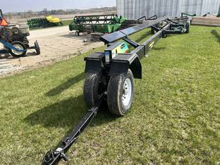 2016 Misc M36 40 Stomper Stud