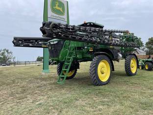 2019 John Deere R4044