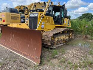 2019 Komatsu D65PX-18