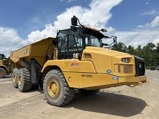 2022 Caterpillar 730