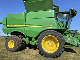 2020 John Deere S790