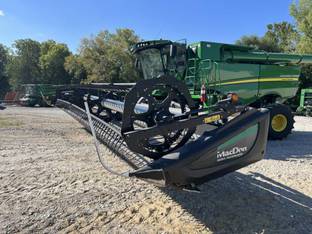 2015 MacDon Industries FD75