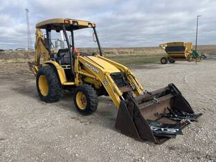 2006 John Deere 110TLB