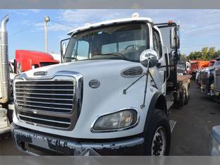 2010 Freightliner BUSINESS CLASS M2 112