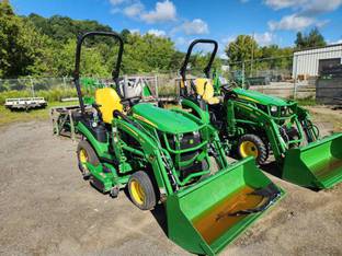 2019 John Deere 1025R