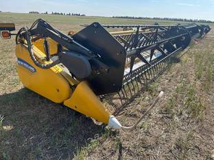 2015 New Holland 880CF-40